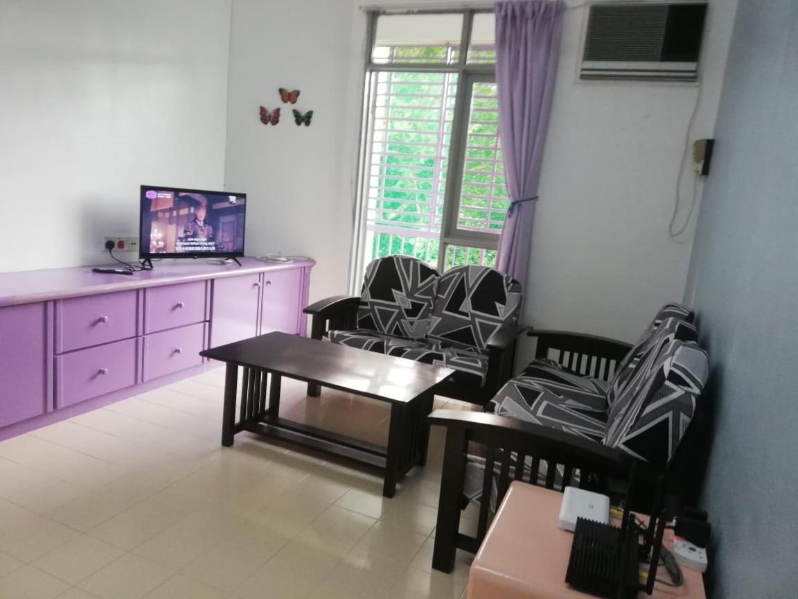 Batu Ferringhi Bayu Emas Apartment Eksteriør billede